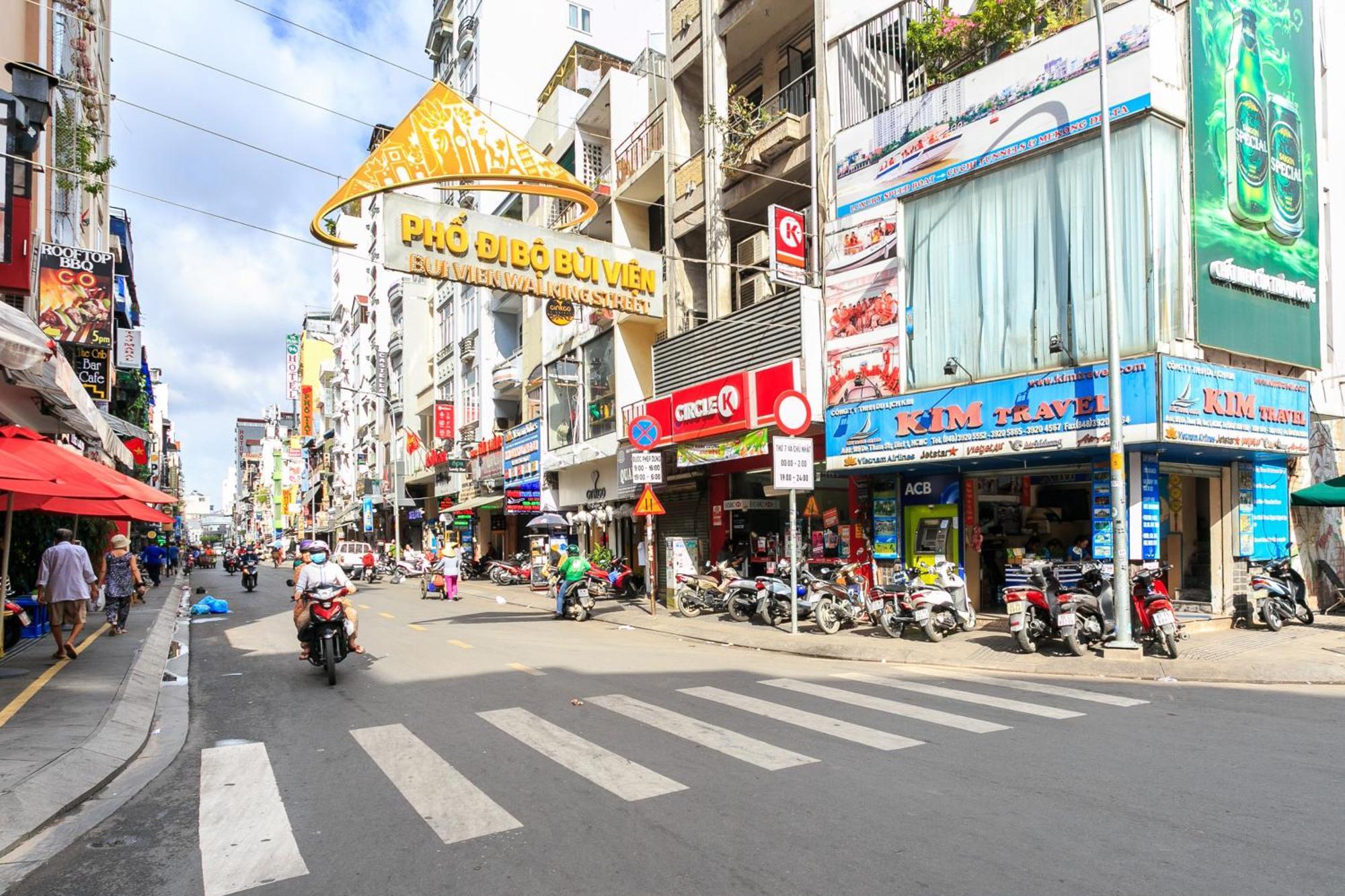 Ya Sai Gon Bui Vien Walking Street Khách sạn 3*